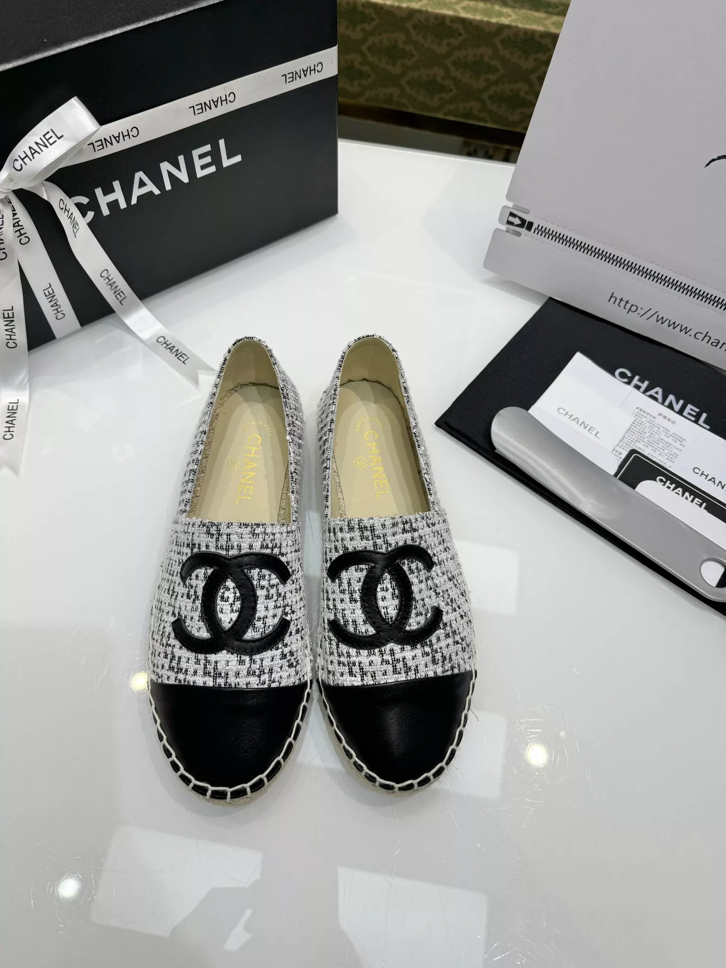 chanel flat chaussures pour femme s_12761a31